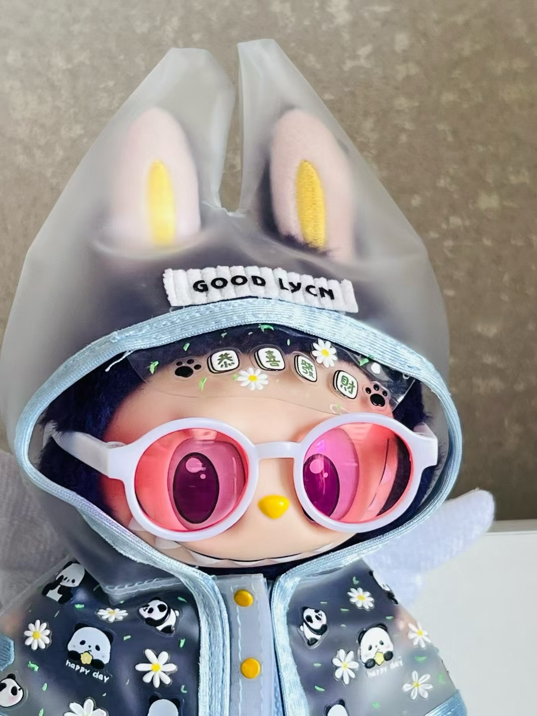 Labubu trendy glasses