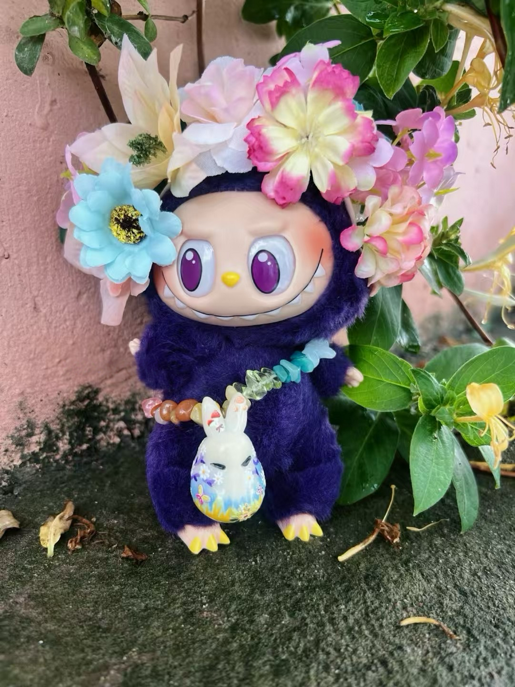 Labubu bunny bag and flower hat accessories