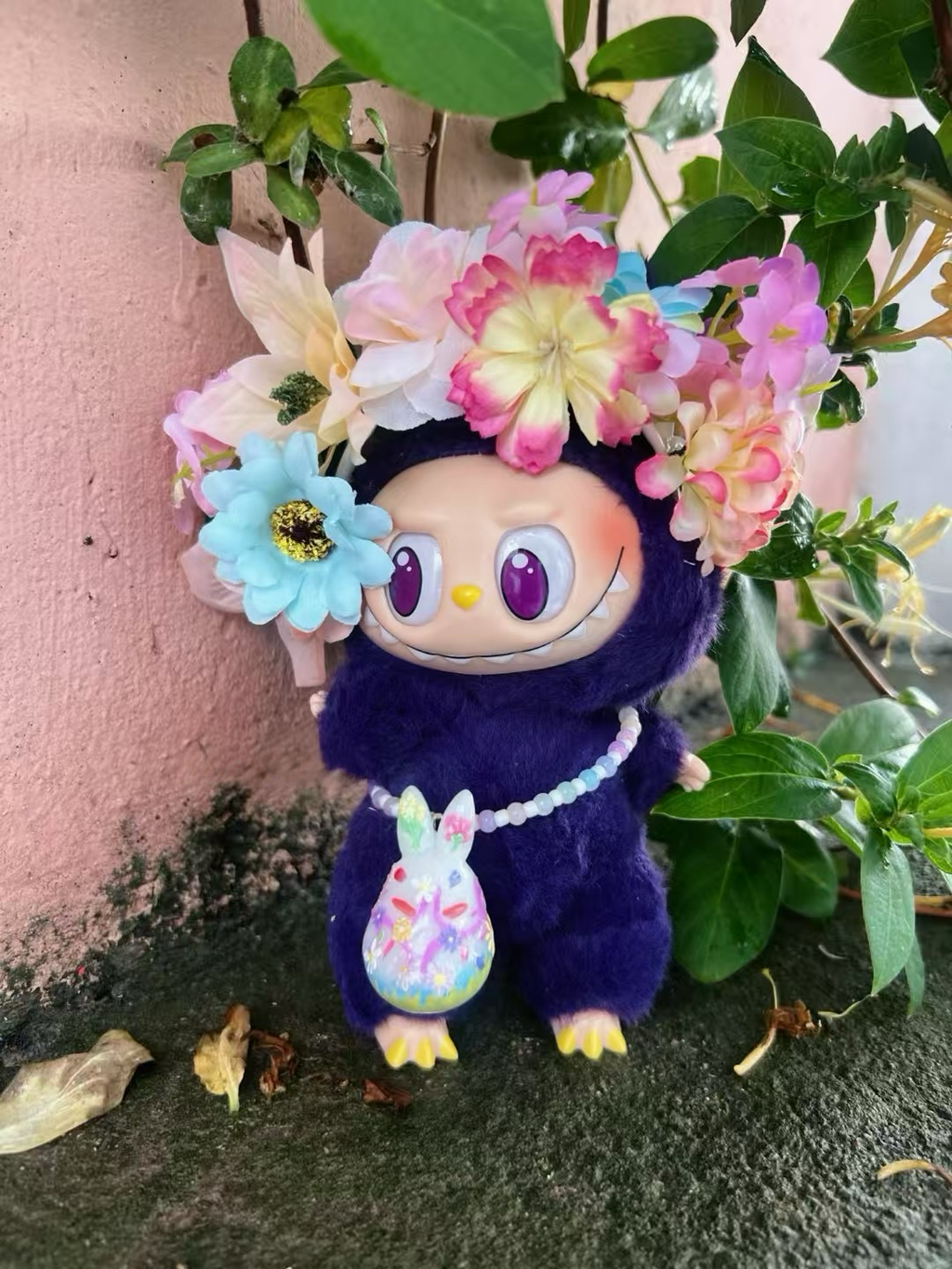 Labubu bunny bag and flower hat accessories